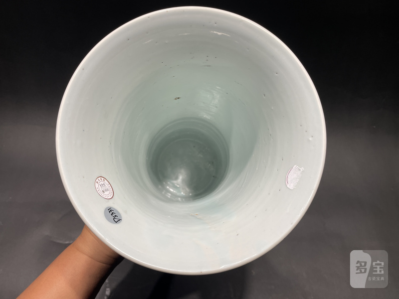 清康熙 青花蹴鞠图花觚 - 图8